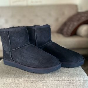 Womens classic mini ugh short boots - navy